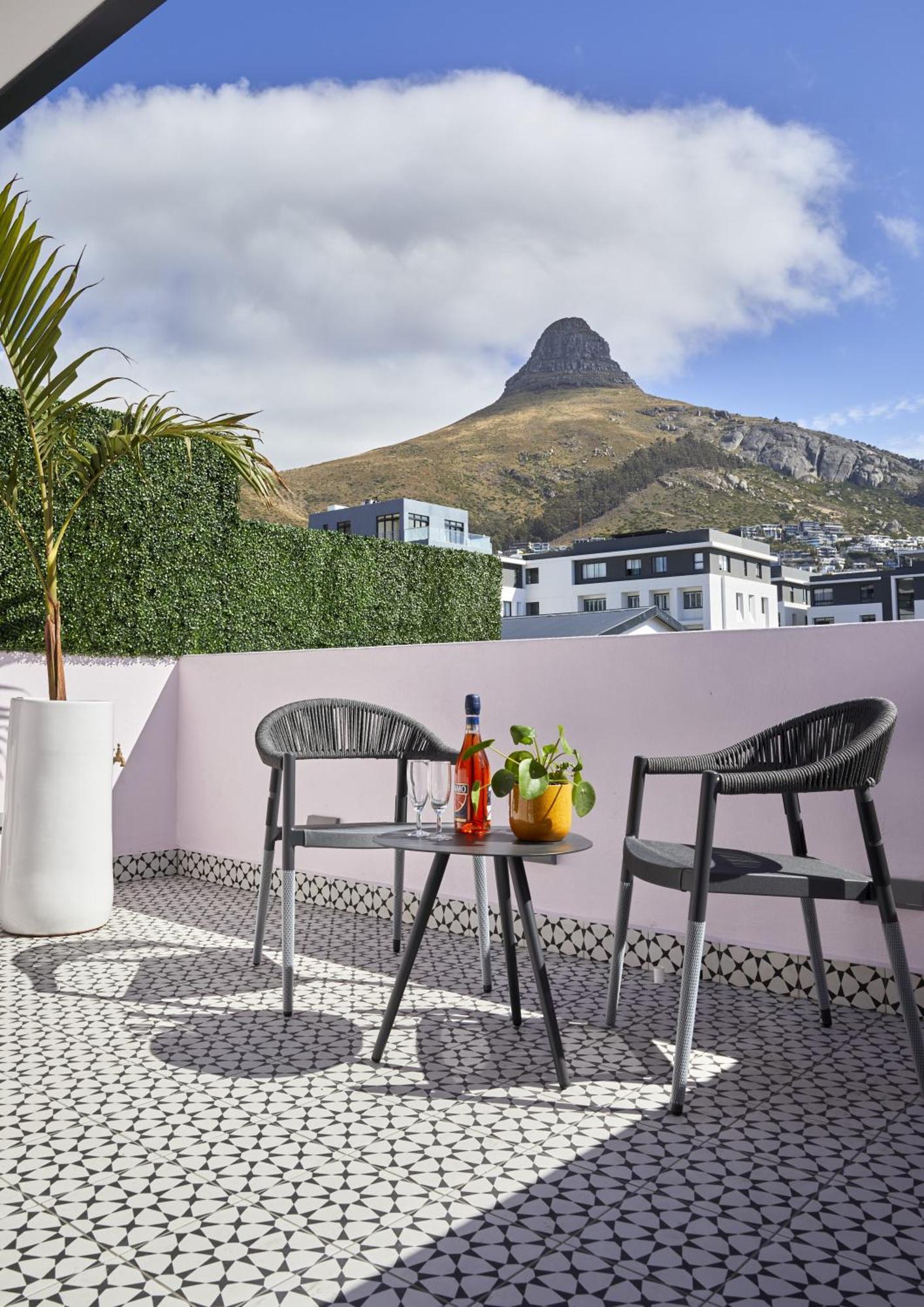 Pineapple House Boutique Hotel Cape Town Exterior photo